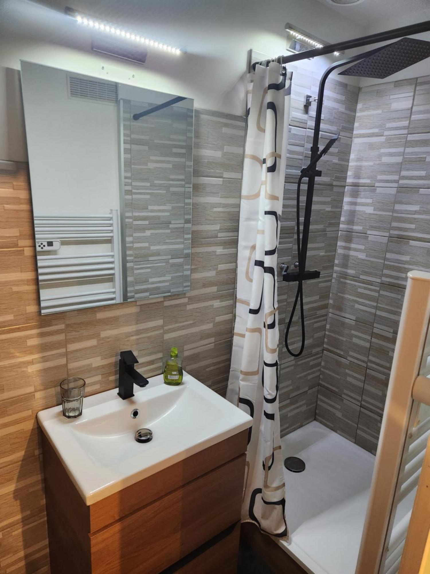 Plein Centre Apartment Malzeville Ngoại thất bức ảnh